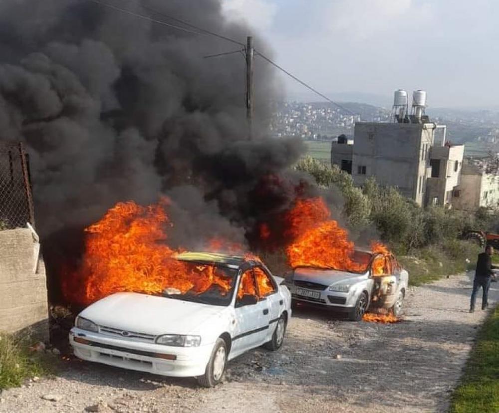 تصاعد اعتداءات المستوطنين بالضفة وحرق ممتلكات الفلسطينيين